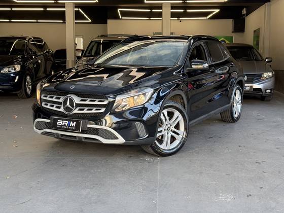 MERCEDES-BENZ GLA 200 1.6 CGI FLEX STYLE 7G-DCT MERCEDES-BENZ GLA 200 1.6 CGI FLEX STYLE 7G-DCT